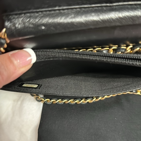 Chanel WOC - Picture 7 of 9